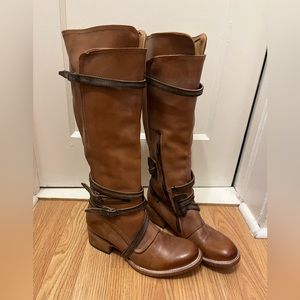Freebird GIA boots size 8
